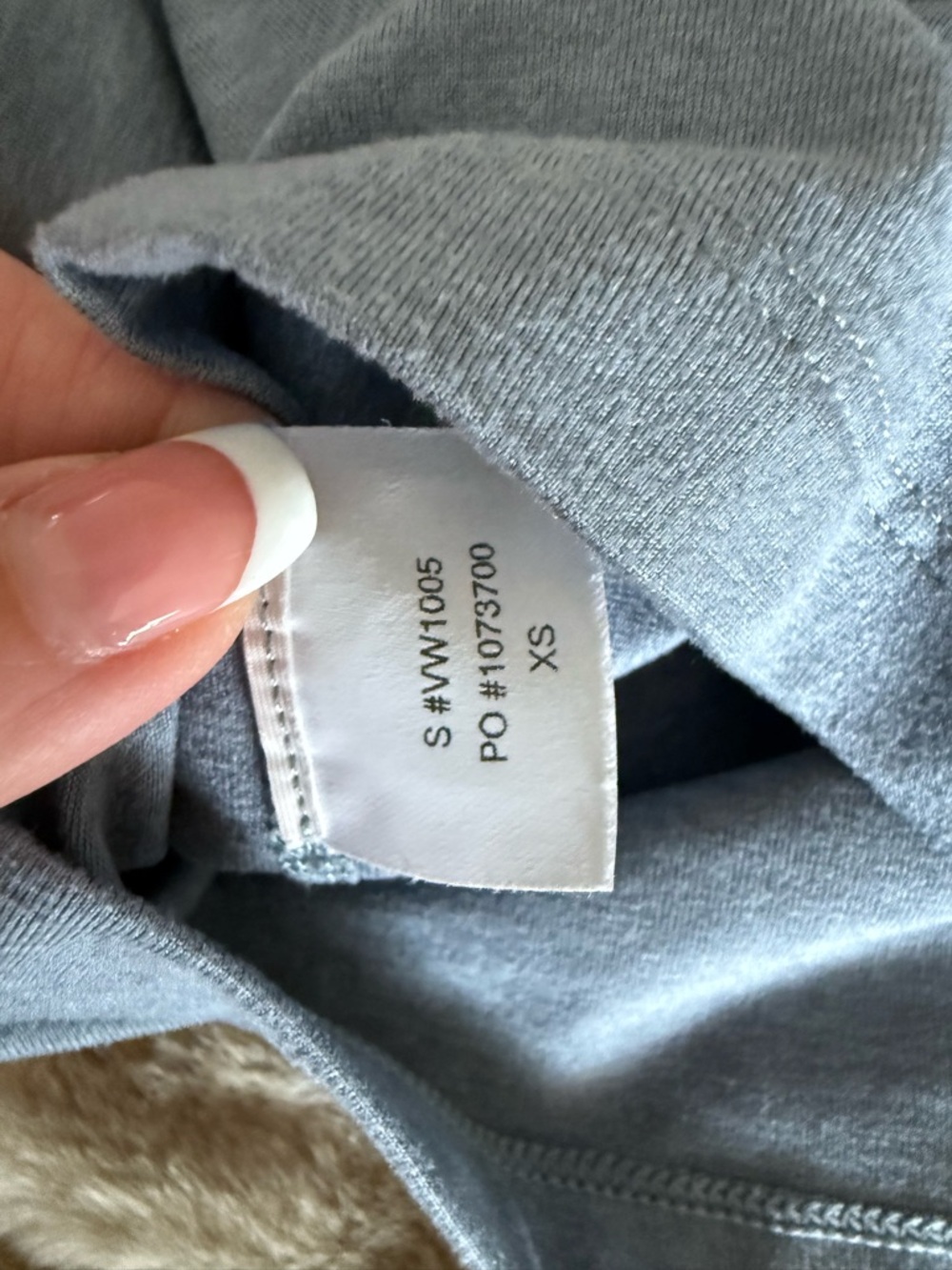 Vuori Blue Cropped Tank Top - Picture 3 of 3